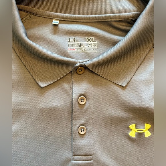 Men’s UA Golf Polo - Picture 2 of 5